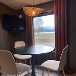 Skittenelv Lodge & Camping